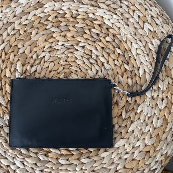 Black M0851 Wristlet - Picture 1 of 4